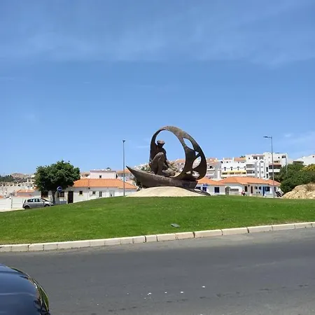 Beautiful View Over The Sea - T * Albufeira