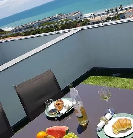 Beautiful View Over The Sea - T アルブフェイラ